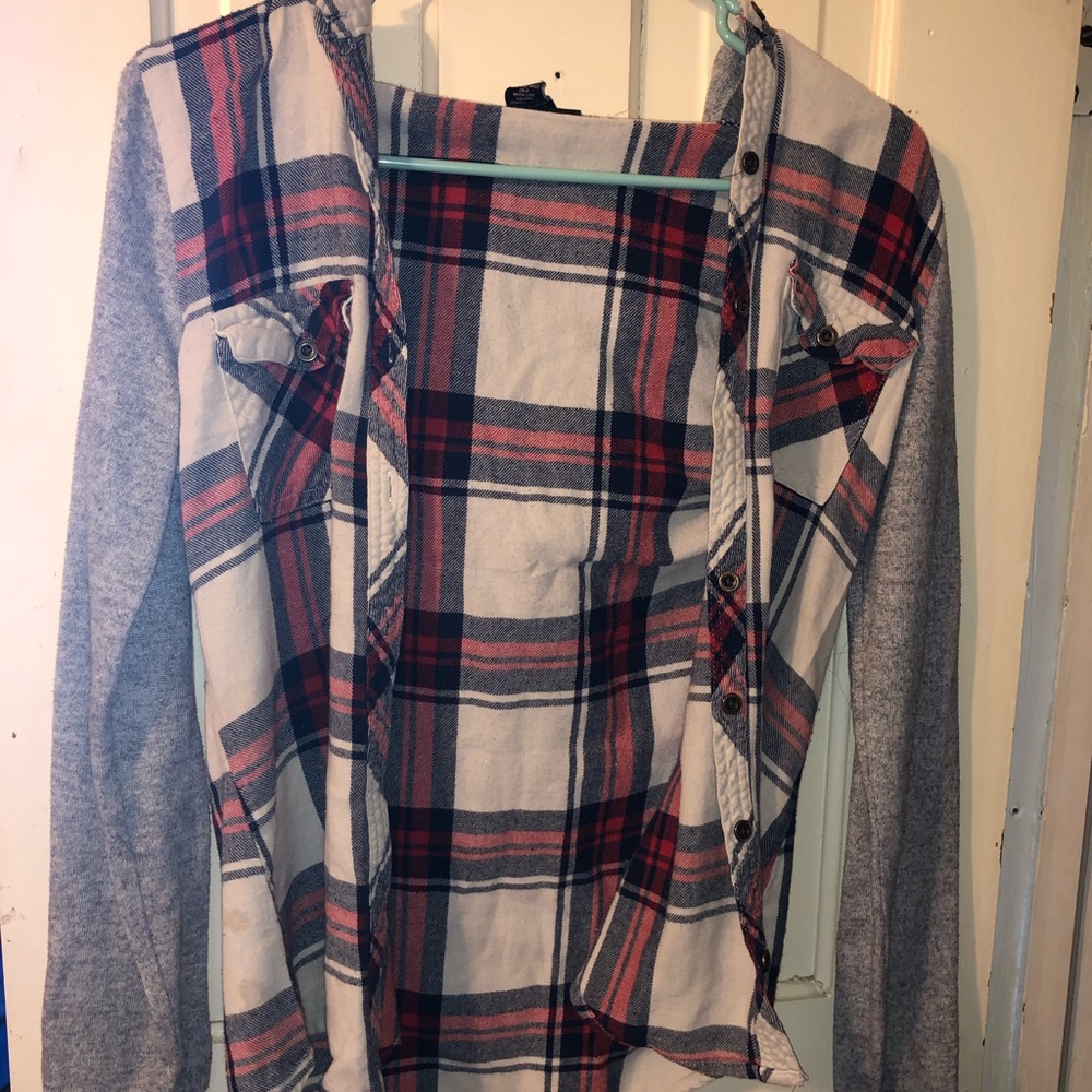 Rue21- sweater